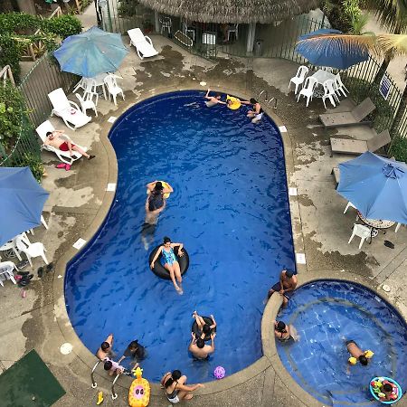 Hotel Pacifico Пуэрто-Лопес Номер фото